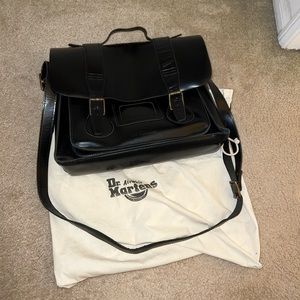 Dr. Martens Medium Satchel Smooth Leather BLACK